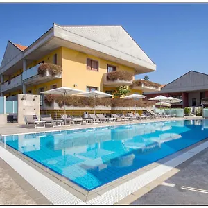 Aparthotel Catania Hills
